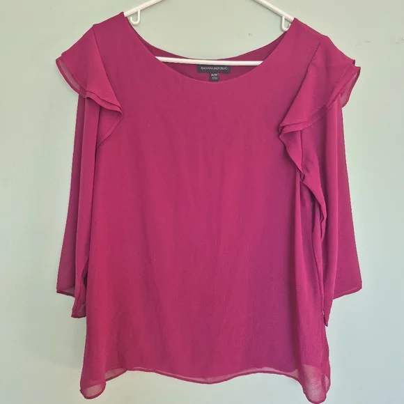 Banana Republic Women's Romantic Feminine Fuchsia Ruffle-Sleeve Blouse Size M - Picture 2 of 5